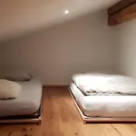 Bauernlodge Alpin * Höfen